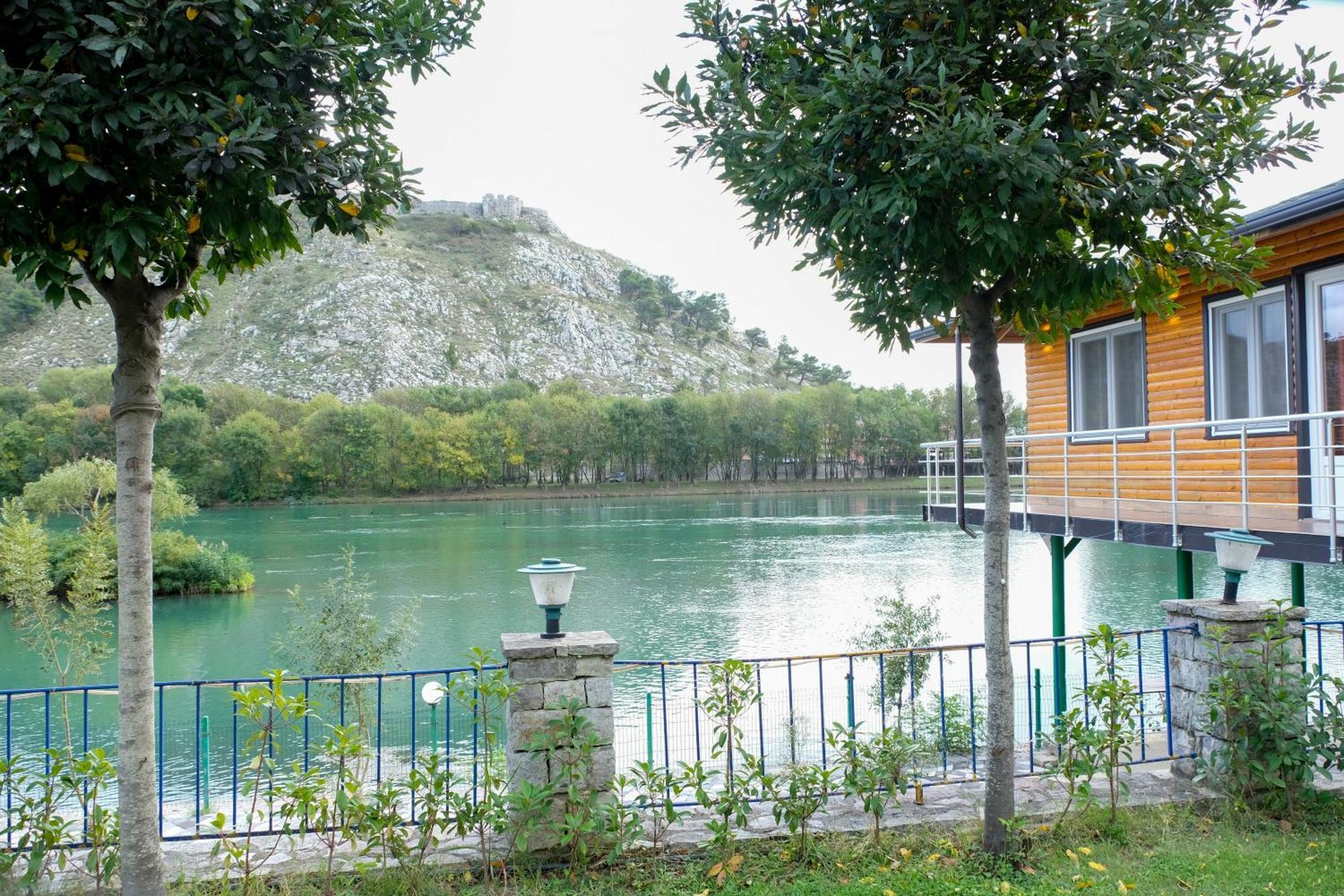 Buna Park Hotel Berdic e Siperme Exterior foto