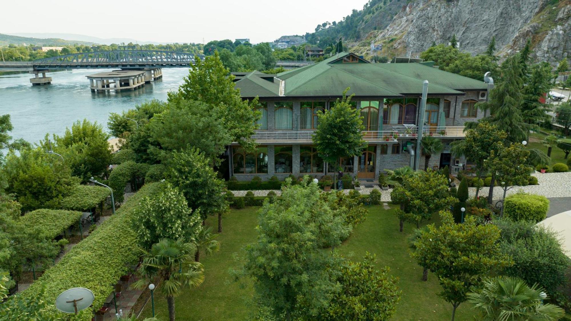 Buna Park Hotel Berdic e Siperme Exterior foto